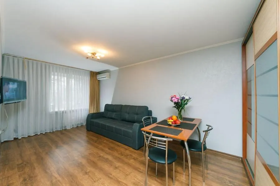 Two Bedsright Near Arena Daire Kiev